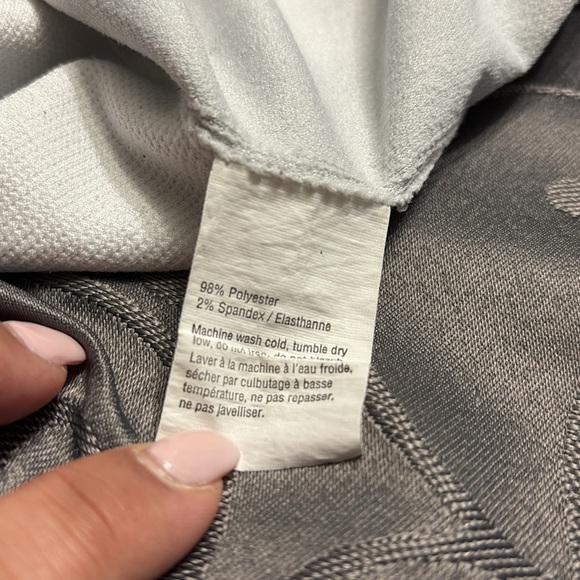 4/$20 Skeleton leggings size s/m youth, Halloween black-and-white - Picture 4 of 5